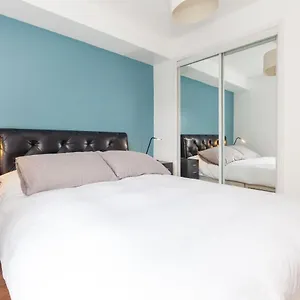  Apartment Annandale Street Quiet Central Family With Parking United Kingdom
